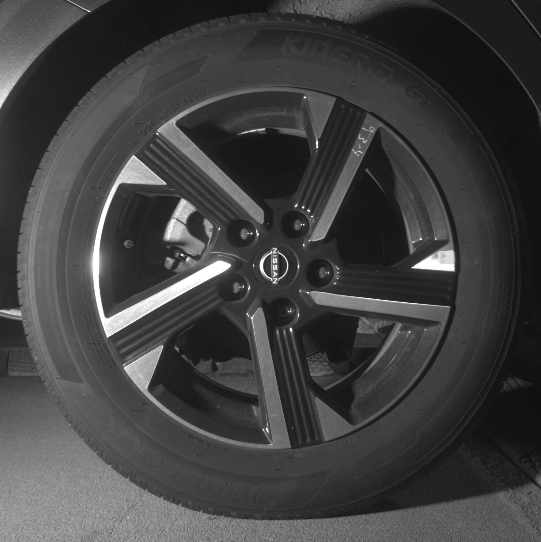 Thumbnail: 2025 Nissan Sentra - 12