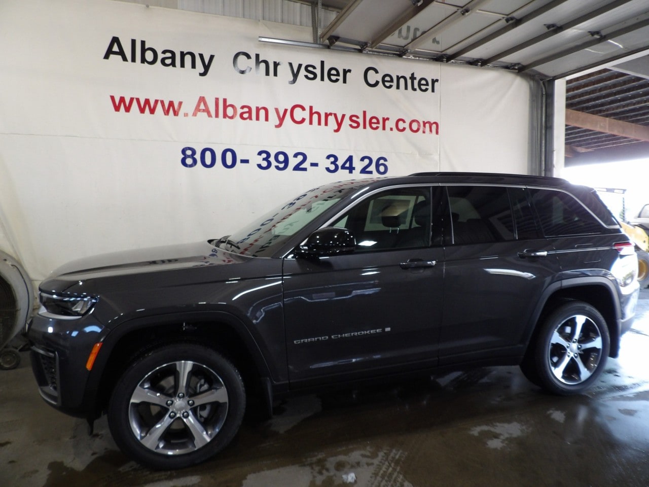 2026 Jeep Grand Cherokee Limited 4x4's photo