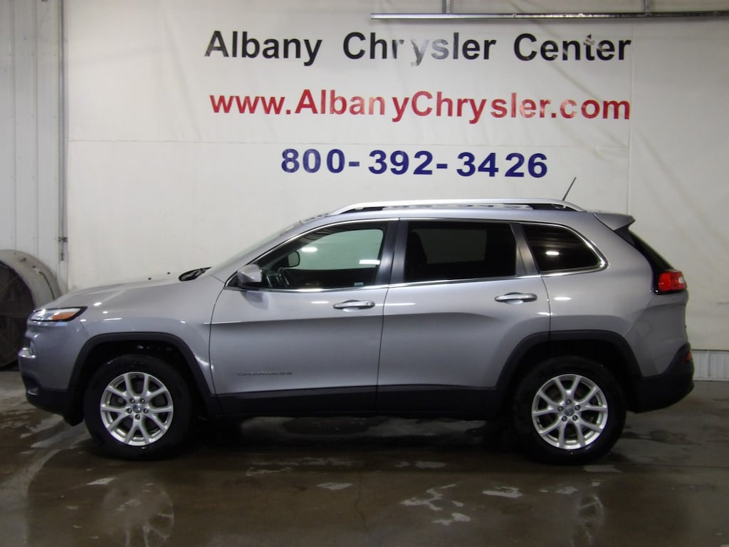 Used 2014 Jeep Cherokee Latitude 4x4, Hts Seats, Htd Steering Wheel SUV