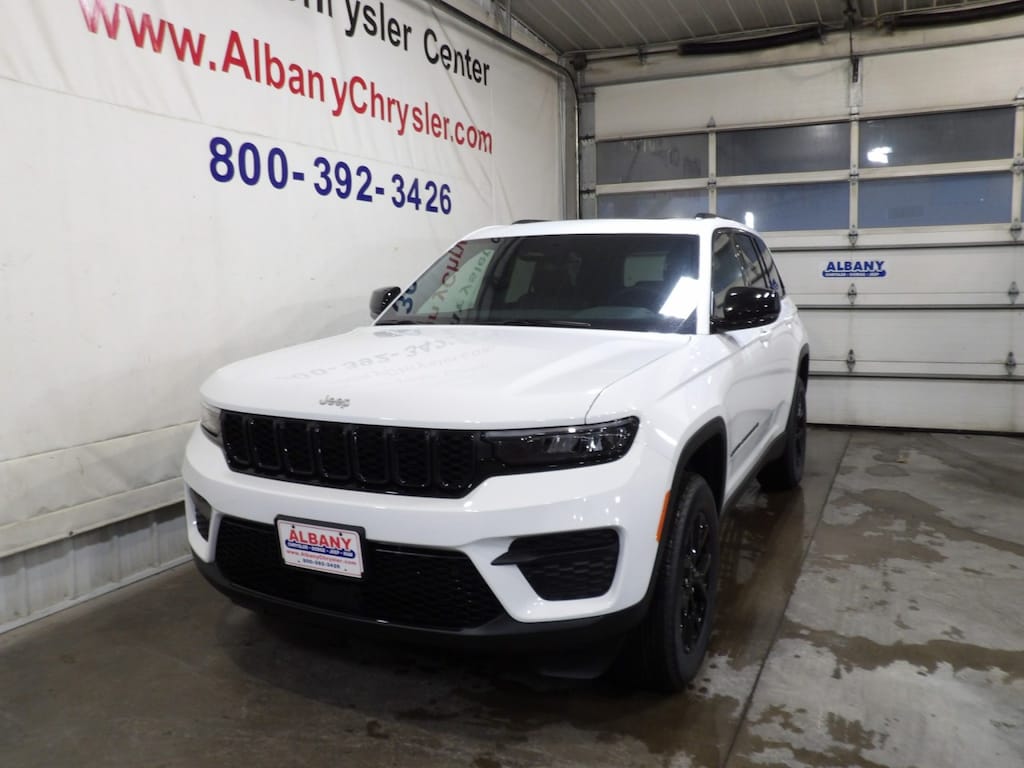 New 2025 Jeep Grand Cherokee ALTITUDE X 4X4 Sport Utility