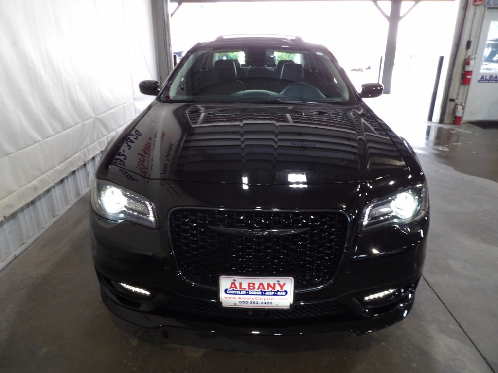 Used 2023 Chrysler 300 Touring L with VIN 2C3CCASG8PH707278 for sale in Albany, Minnesota