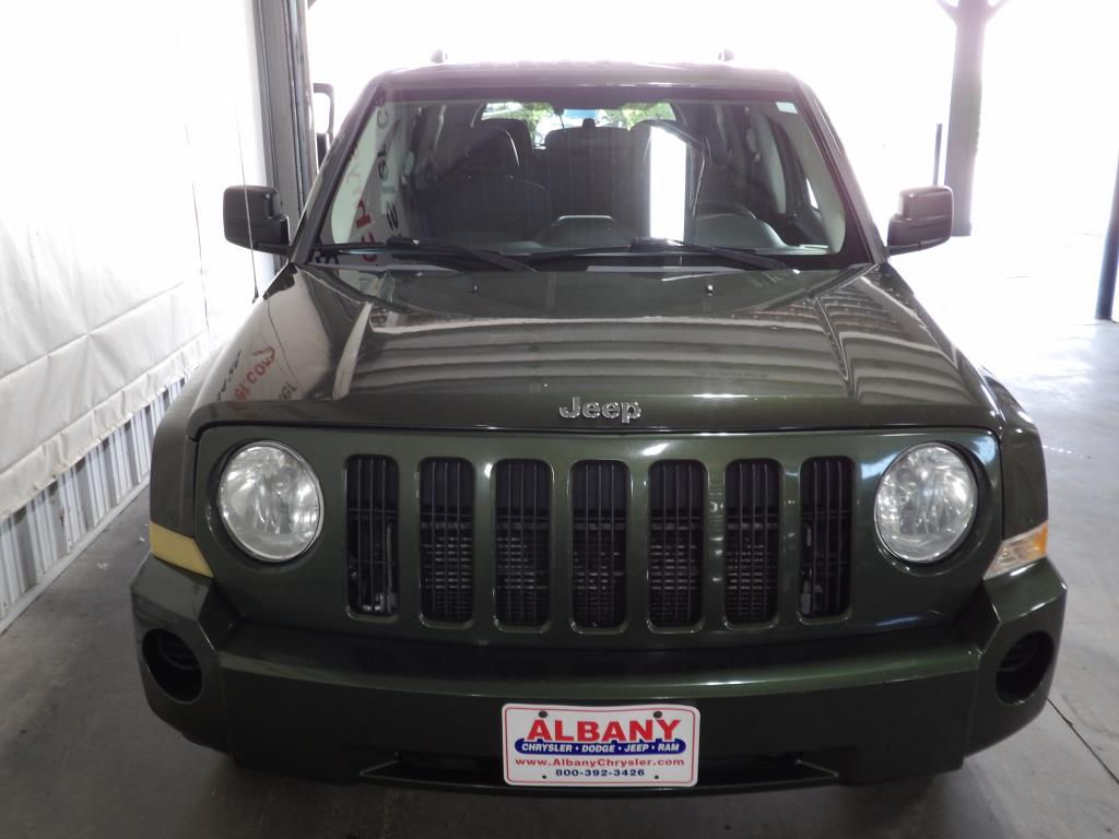 Used 2009 Jeep Patriot Sport with VIN 1J4FT28B49D194082 for sale in Albany, Minnesota