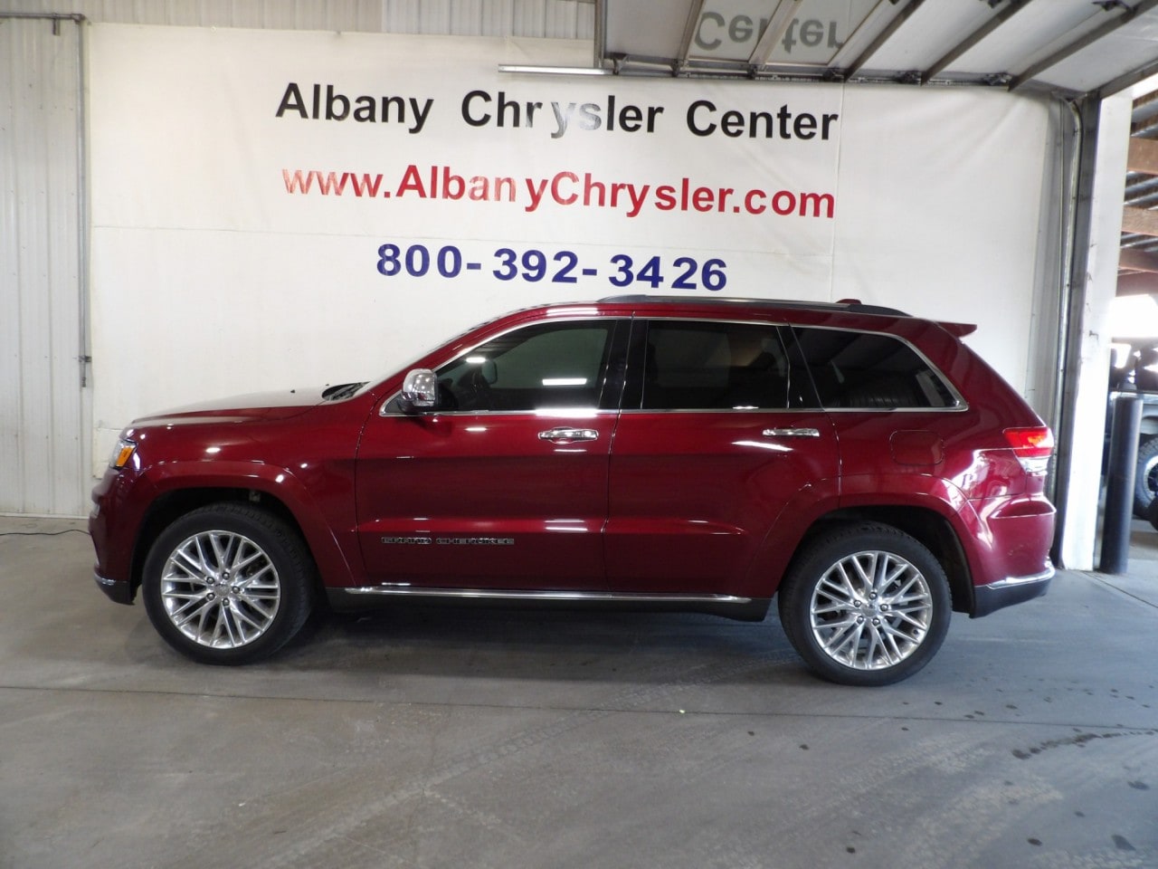Certified 2017 Jeep Grand Cherokee Summit with VIN 1C4RJFJG4HC686461 for sale in Albany, Minnesota