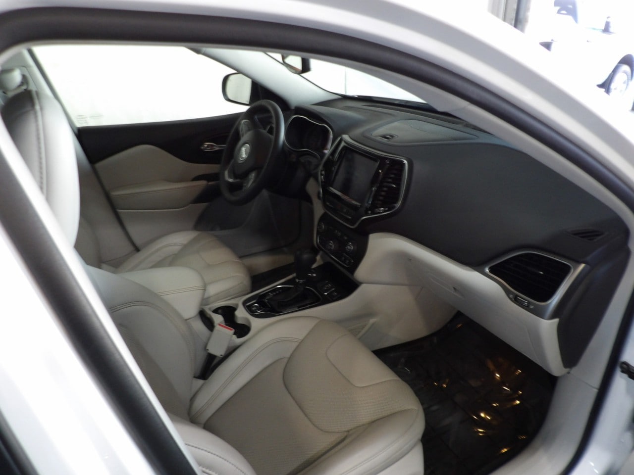 2022 Jeep Cherokee Limited - Photo 7