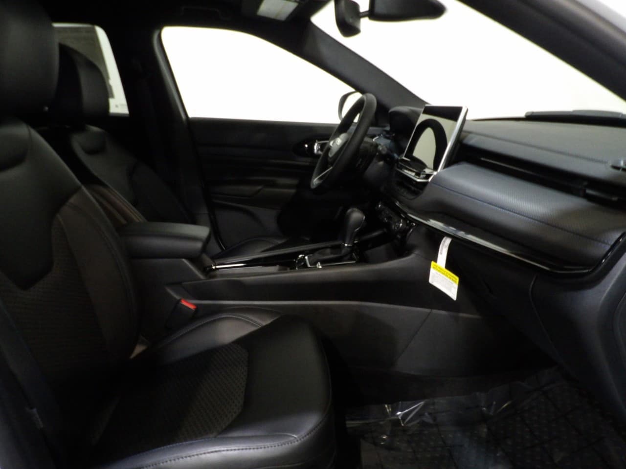 2026 Jeep Compass Altitude Special Edition - Photo 11
