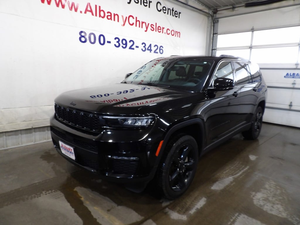 Used 2023 Jeep Grand Cherokee L Limited L Black-Out 4x4 SUV