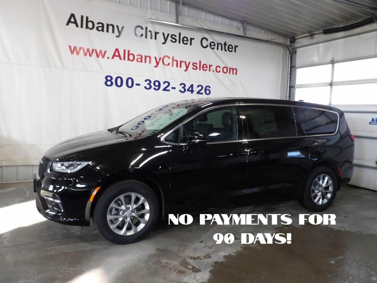 2026 Chrysler Pacifica Select AWD's photo