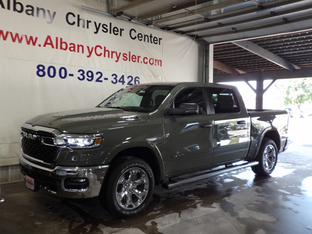 New 2026 Ram 1500 BIG HORN CREW CAB 4X4 5'7 BOX Pickup