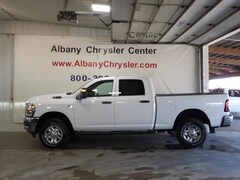 2025 Ram 2500 TRADESMAN CREW CAB 4X4 6'4 BOX Pickup