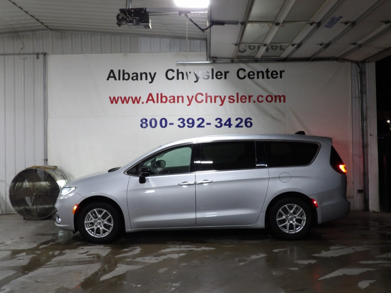 2024 Chrysler Pacifica