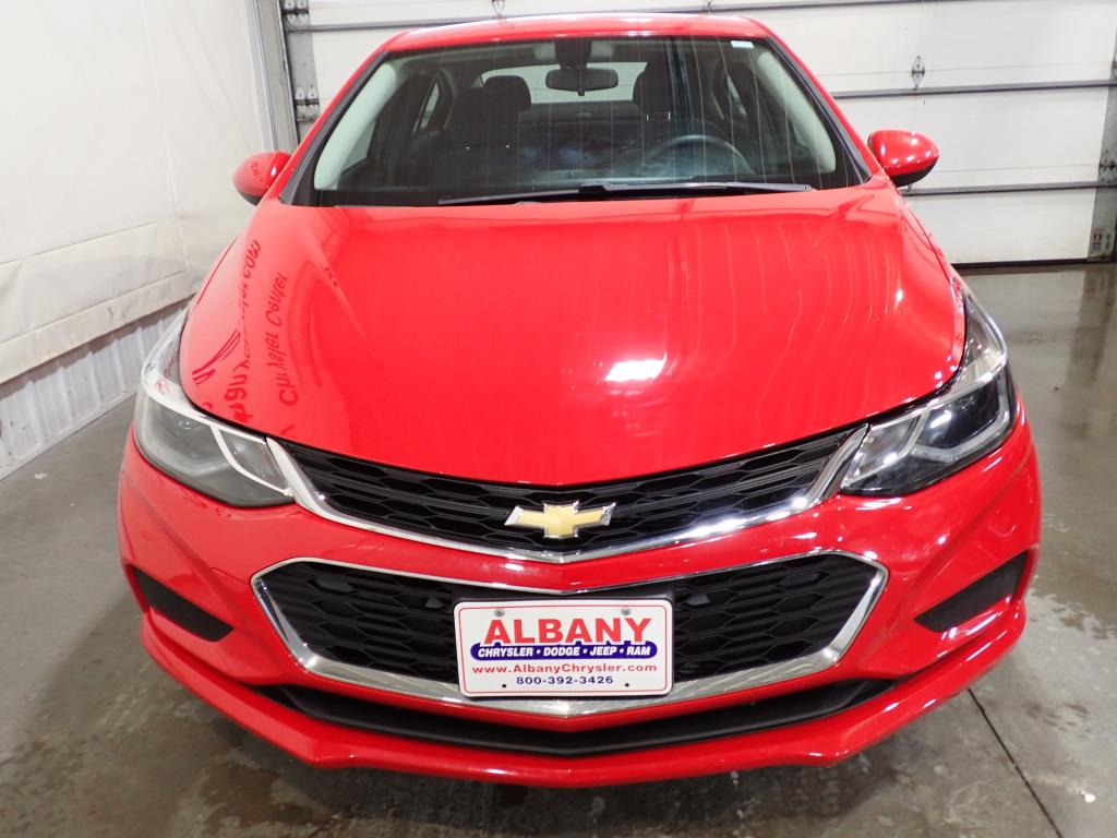 Certified 2018 Chevrolet Cruze LT with VIN 1G1BE5SM9J7176652 for sale in Albany, Minnesota