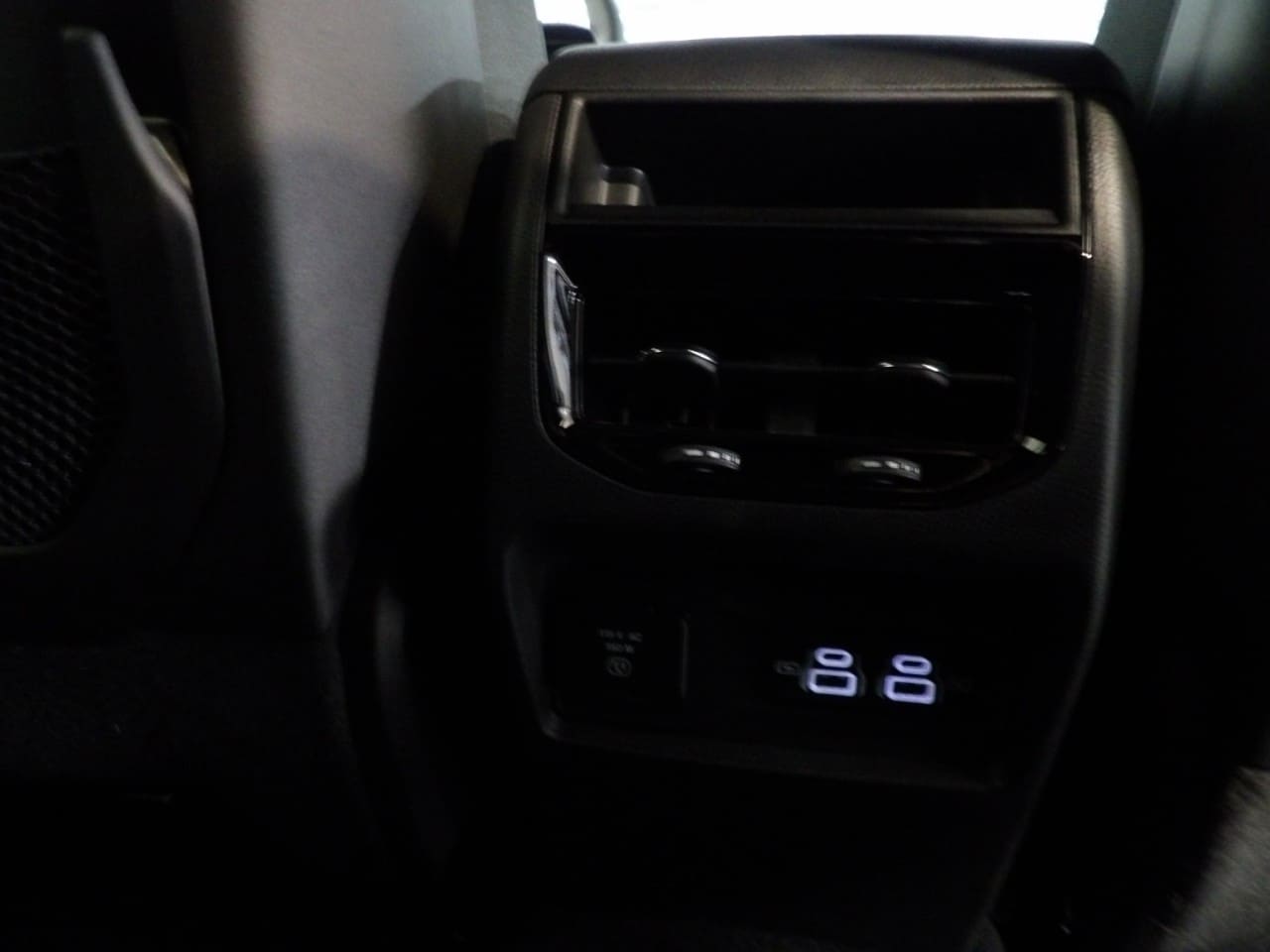 2024 Jeep Grand Cherokee Altitude - Photo 19