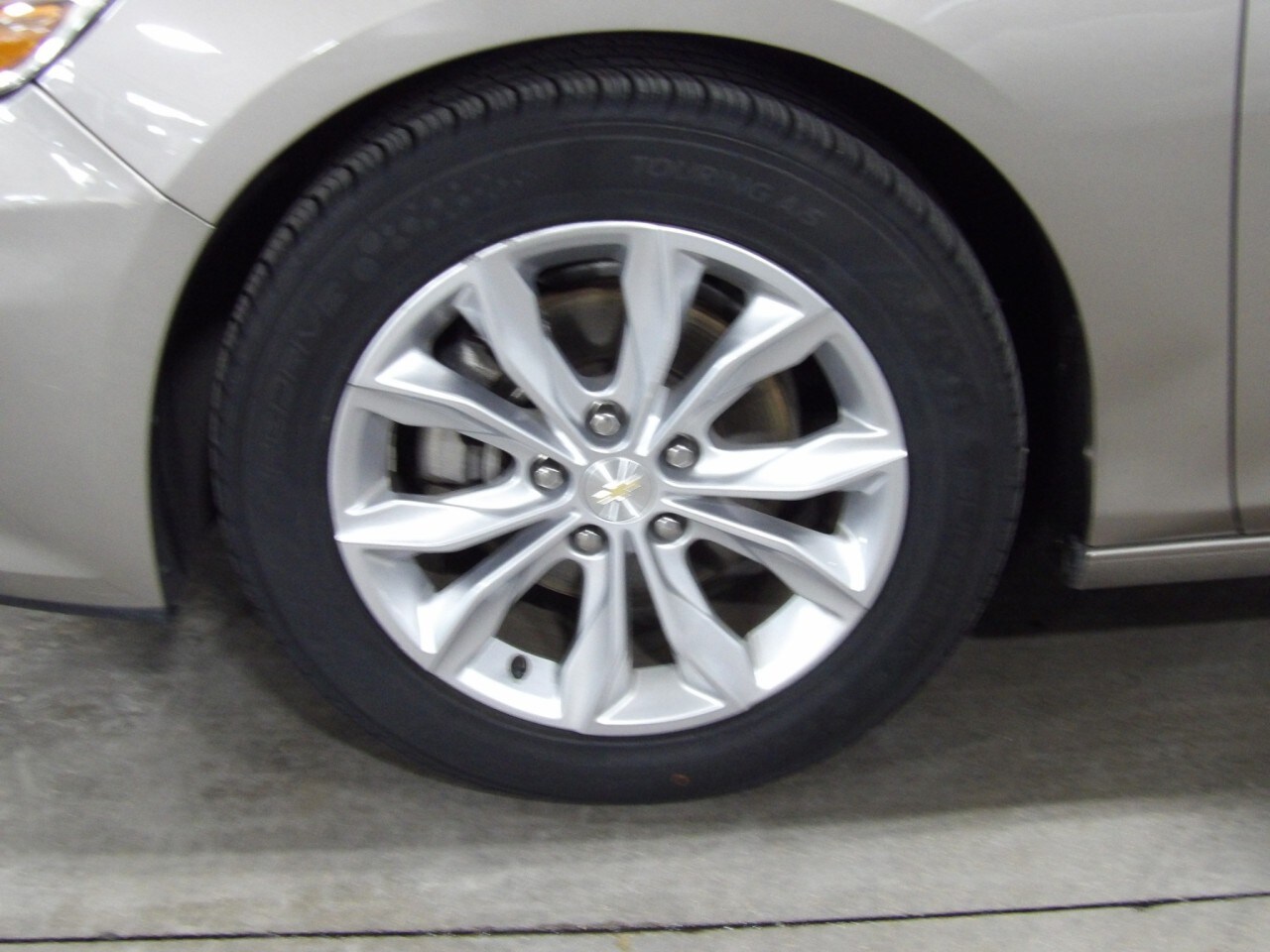 2023 Chevrolet Malibu 1LT photo 4