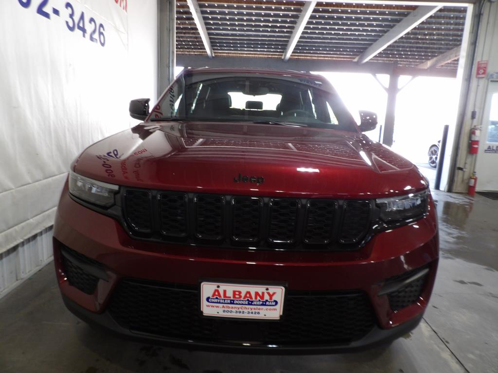 Certified 2023 Jeep Grand Cherokee Altitude with VIN 1C4RJHAG6PC549449 for sale in Albany, Minnesota