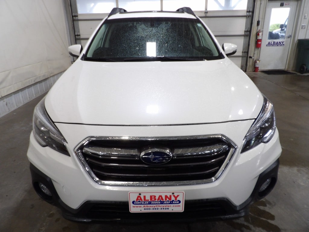 Used 2018 Subaru Outback Limited with VIN 4S4BSENC7J3373132 for sale in Albany, Minnesota
