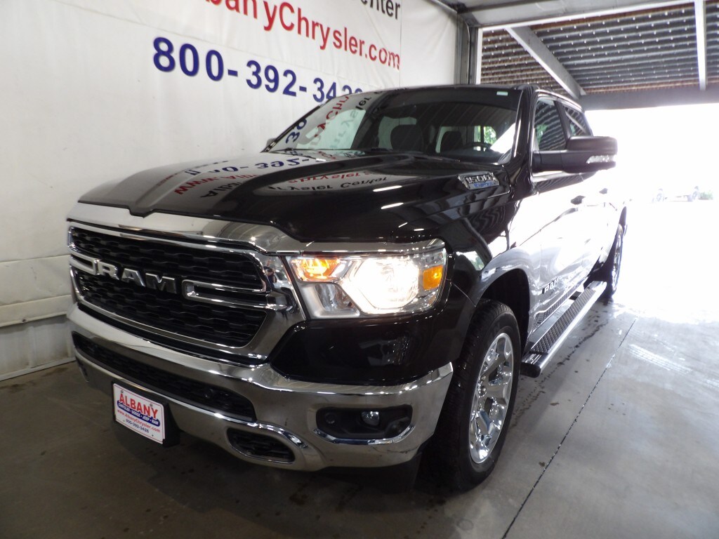 2022 Ram 1500 Big Horn photo 3