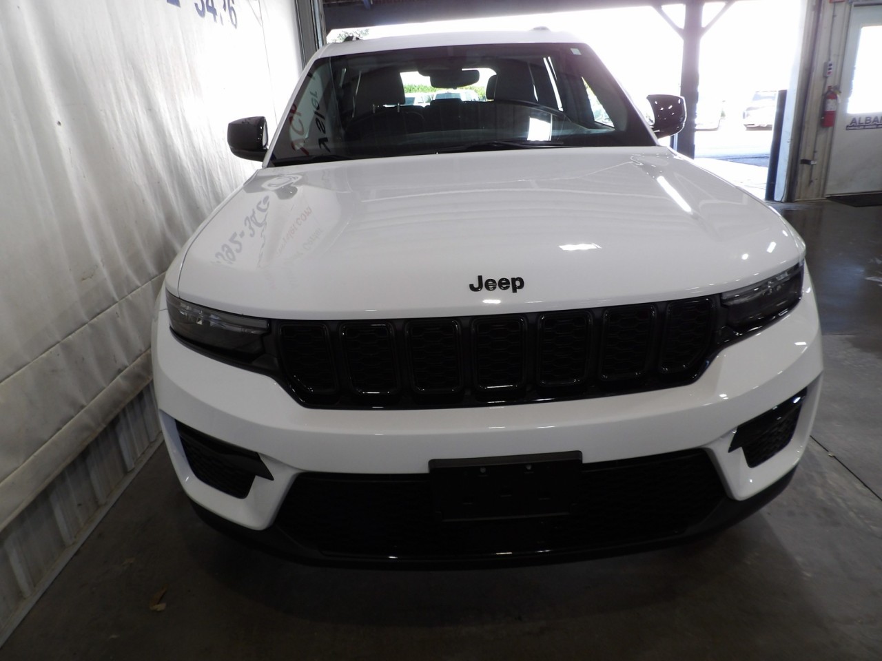 Certified 2023 Jeep Grand Cherokee Limited with VIN 1C4RJHBG7PC620110 for sale in Albany, Minnesota
