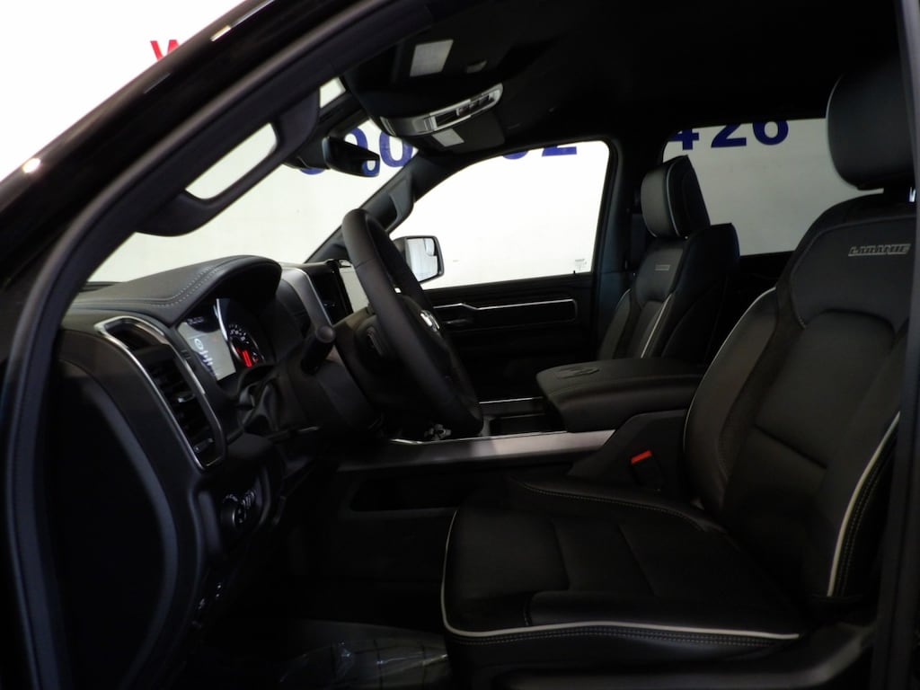 New 2026 Ram 1500 LARAMIE CREW CAB 4X4 5'7 BOX Pickup