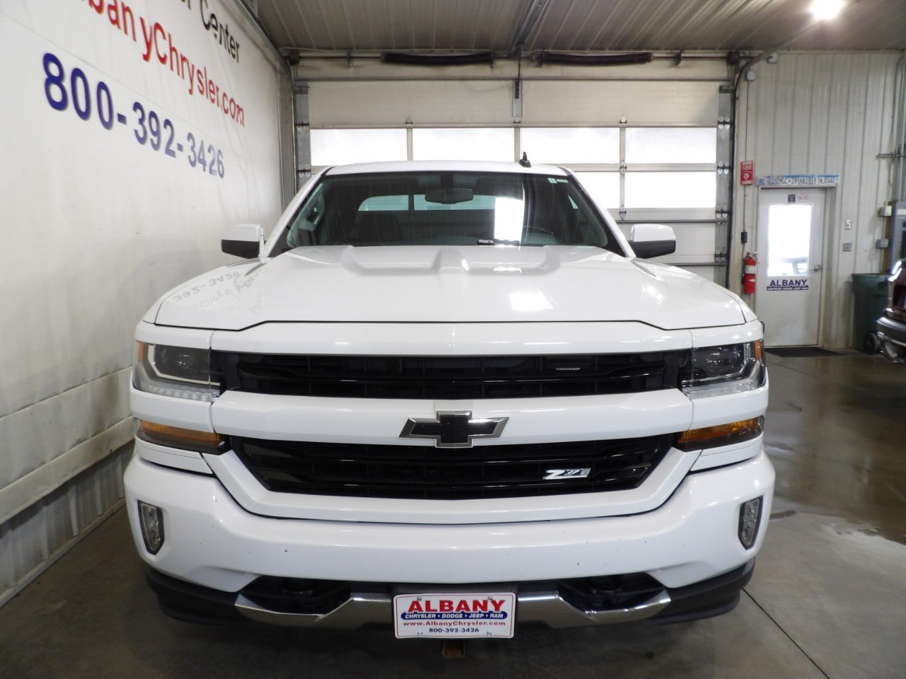 Certified 2018 Chevrolet Silverado 1500 LT Z71 with VIN 1GCVKREC1JZ207968 for sale in Albany, Minnesota