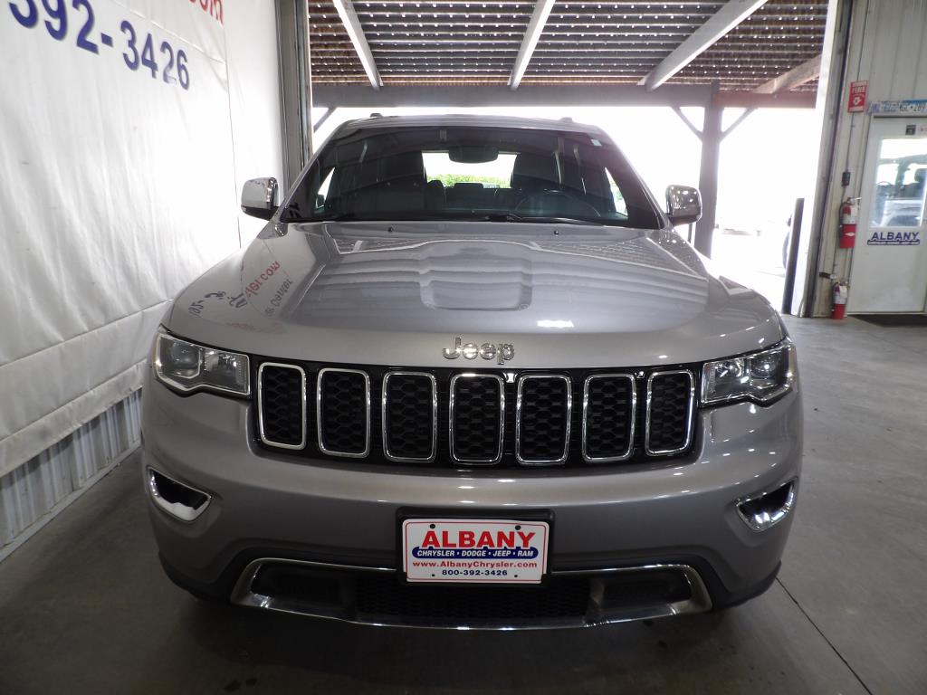 Used 2020 Jeep Grand Cherokee Limited with VIN 1C4RJFBG8LC239882 for sale in Albany, Minnesota