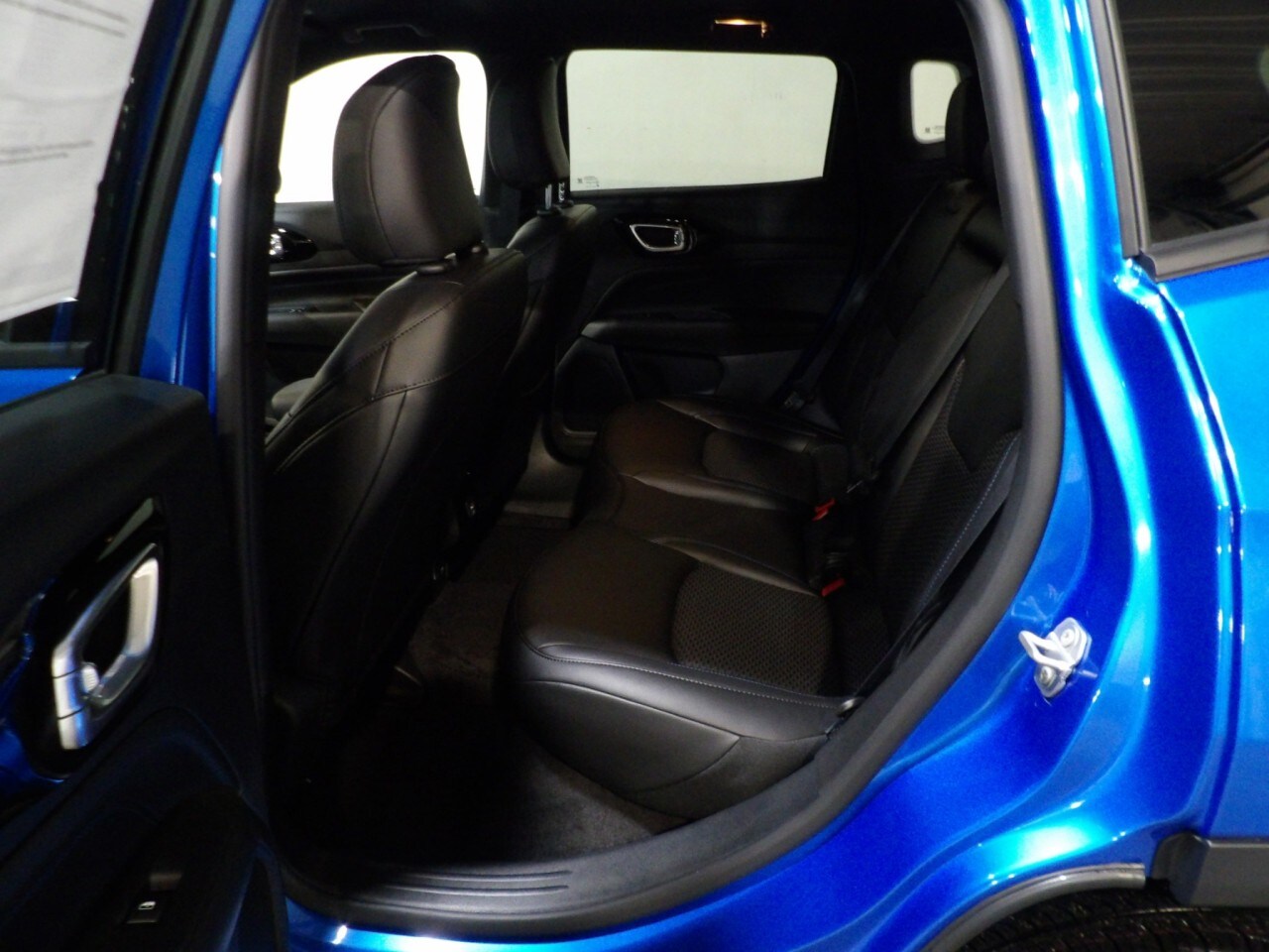2026 Jeep Compass Latitude Altitude - Photo 12