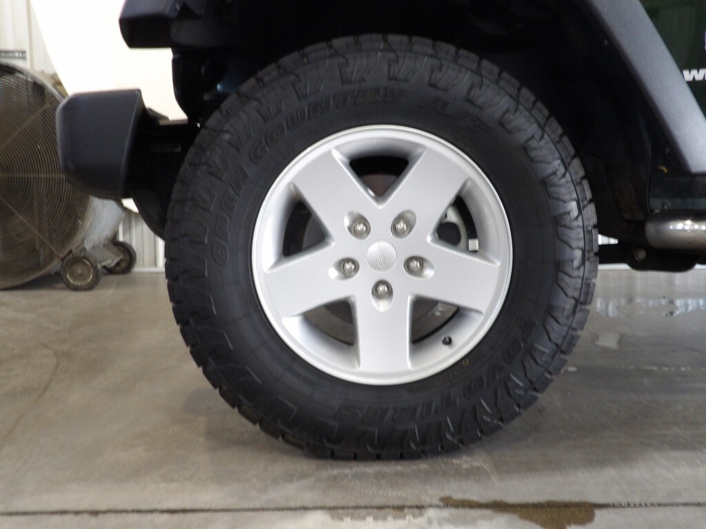 2010 Jeep Wrangler Sport photo 4