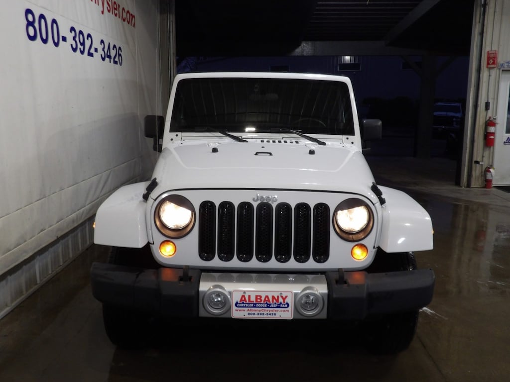 Used 2012 Jeep Wrangler Unlimited Sahara 4x4 SUV