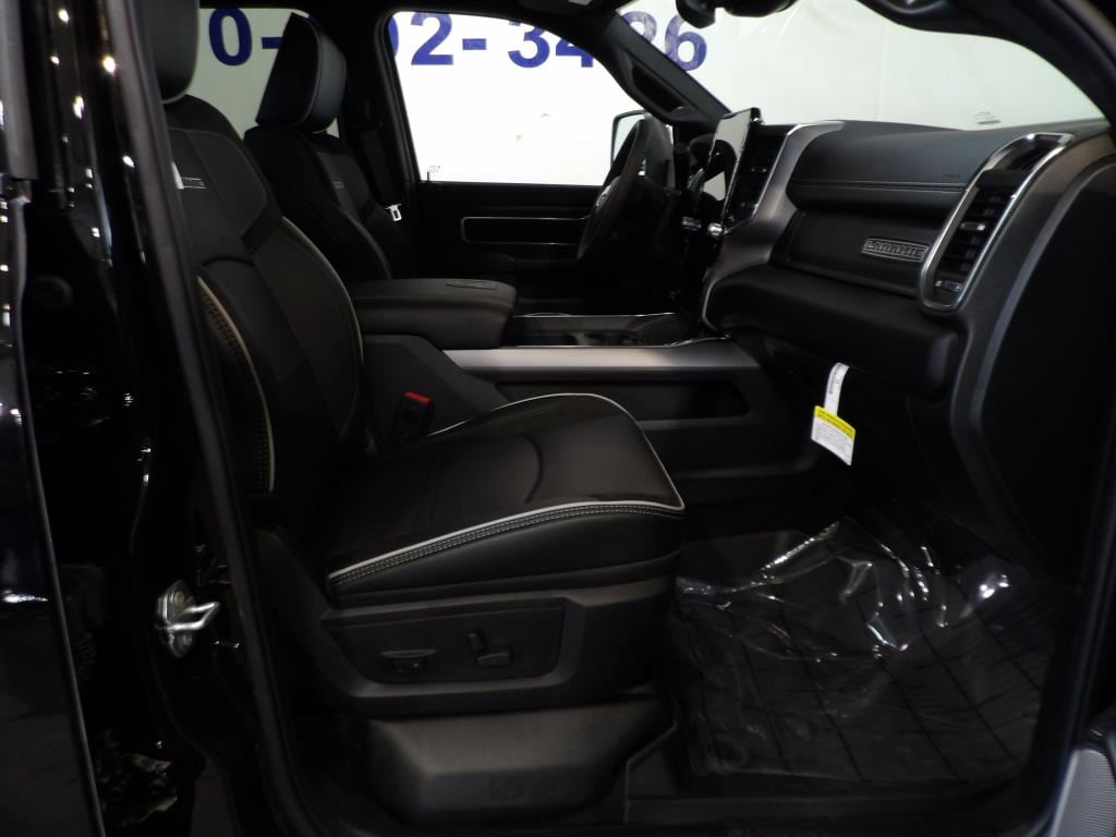 2025 RAM Ram 2500 Pickup Laramie - Photo 16