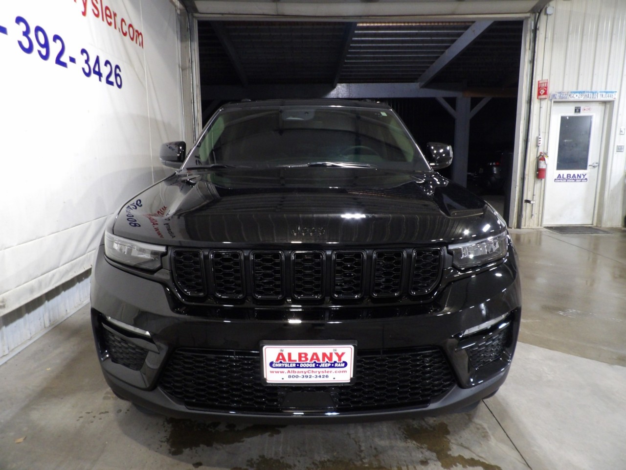 Certified 2024 Jeep Grand Cherokee Limited with VIN 1C4RJHBG0RC705664 for sale in Albany, Minnesota