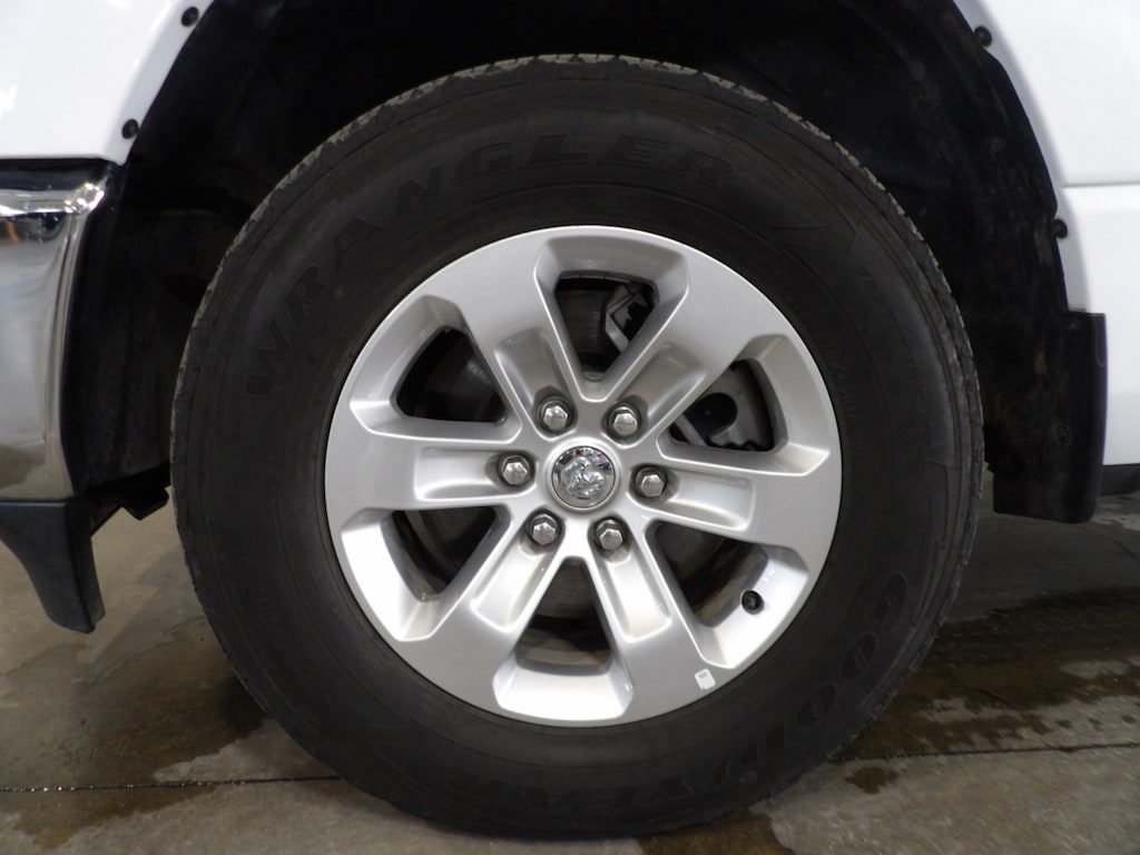 Certified 2024 Ram 1500 Laramie Crew Cab 4x4 Pickup Truck