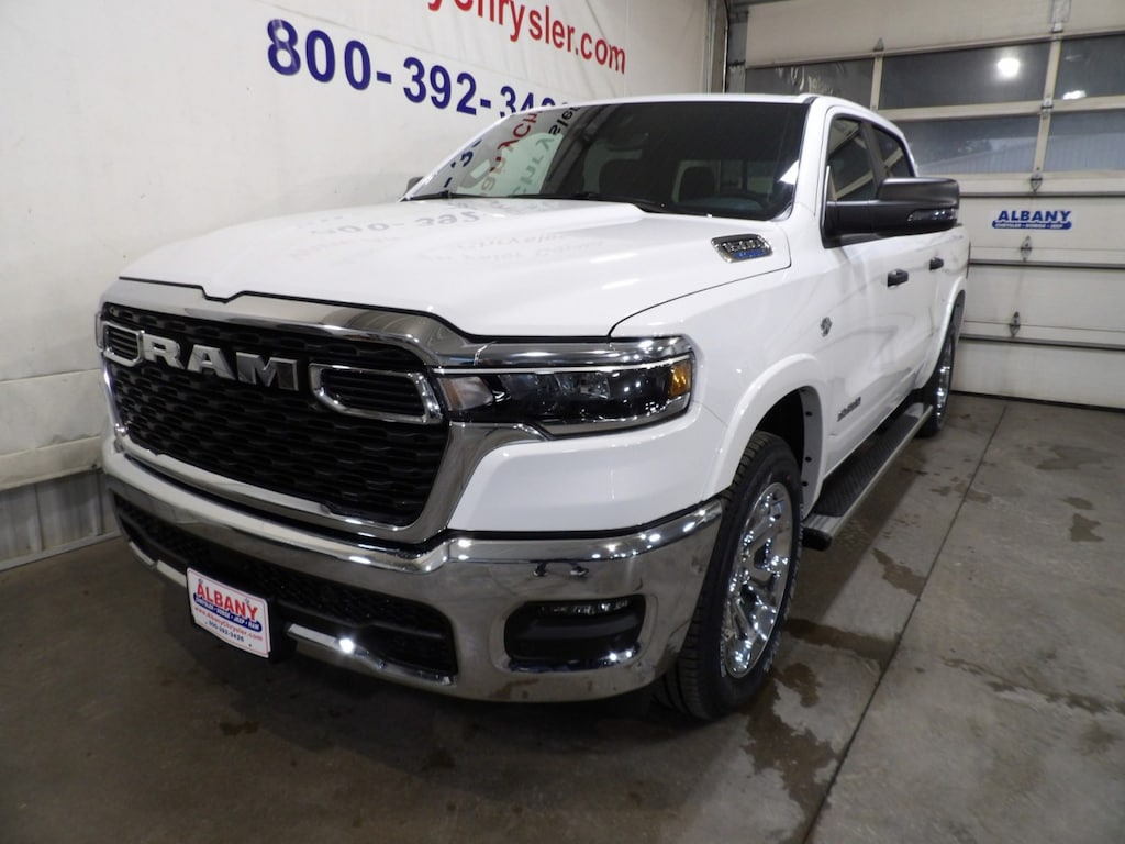 New 2026 Ram 1500 BIG HORN CREW CAB 4X4 5'7 BOX Pickup