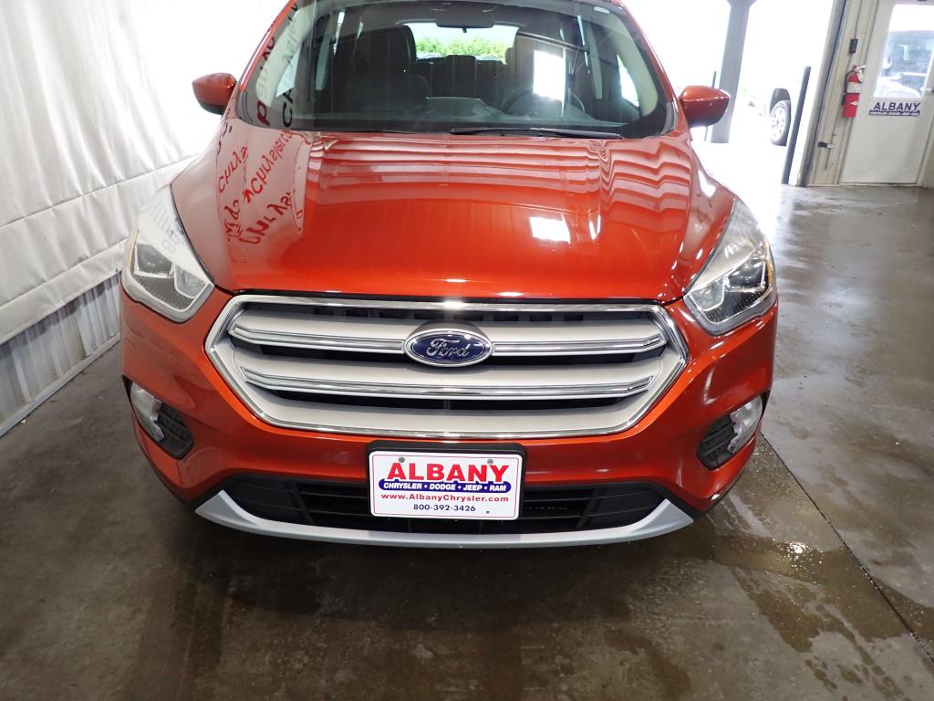 Used 2019 Ford Escape SEL with VIN 1FMCU9HD7KUA80028 for sale in Albany, MN