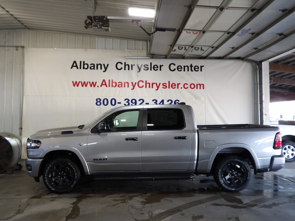 New 2026 Ram 1500 BIG HORN CREW CAB 4X4 5'7 BOX Pickup