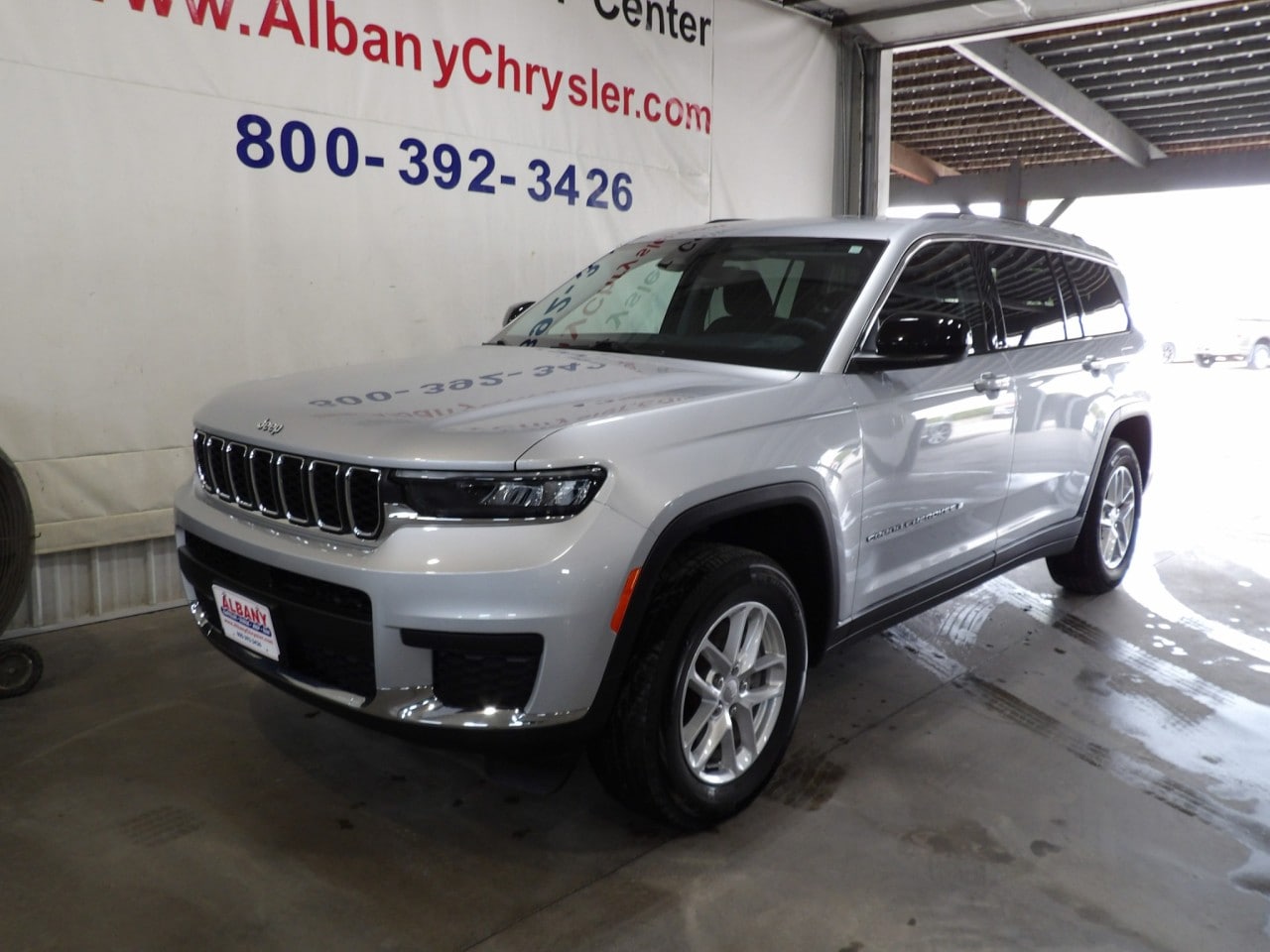 Used 2023 Jeep Grand Cherokee L Laredo with VIN 1C4RJKAG1P8907895 for sale in Albany, Minnesota