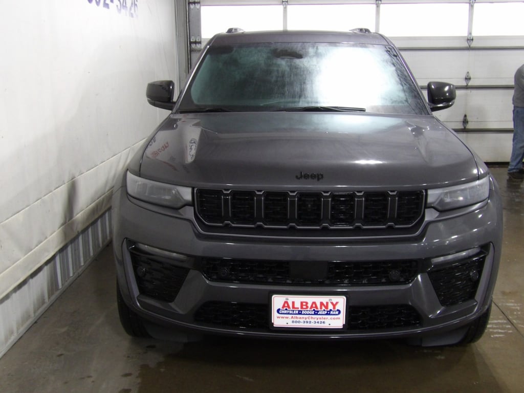 New 2026 Jeep Grand Cherokee L LIMITED RESERVE 4X4 Sport Utility