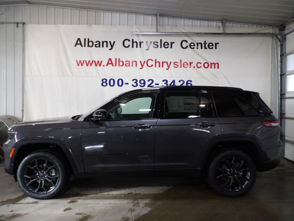 New 2025 Jeep Grand Cherokee LIMITED 4X4 Sport Utility