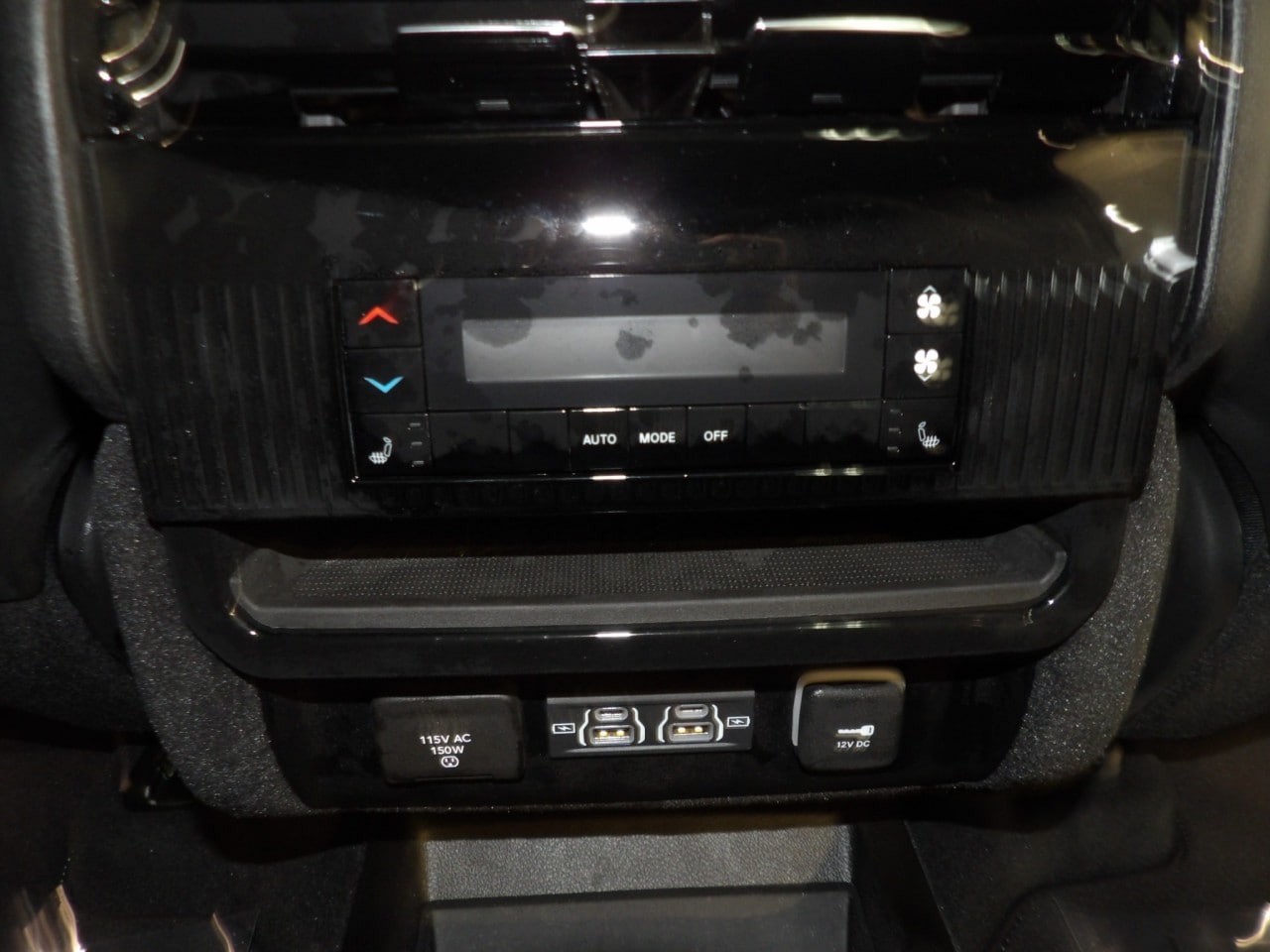 2026 Jeep Grand Wagoneer L Limited Altitude - Photo 20