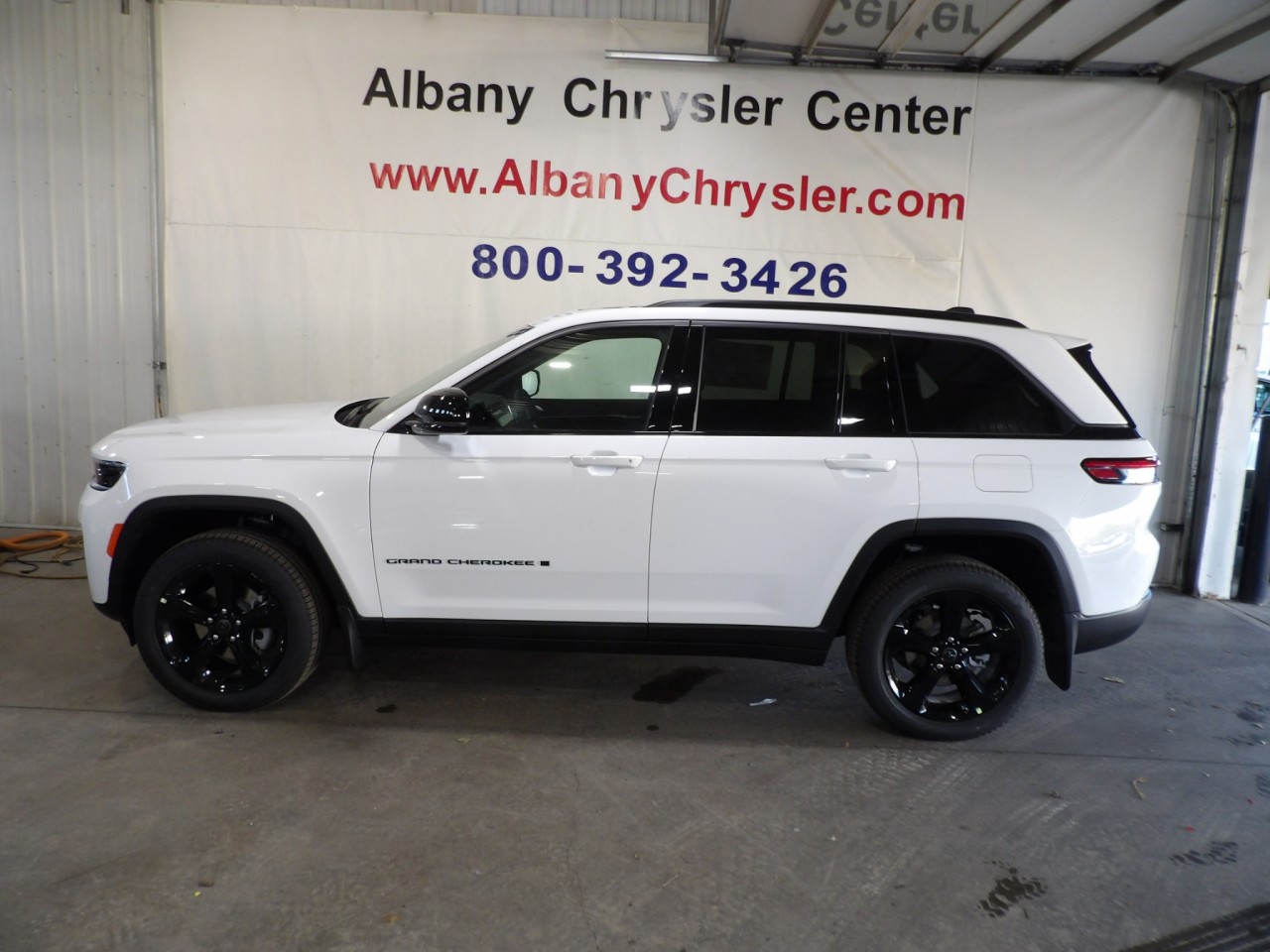 2027 Jeep Grand Cherokee Limited