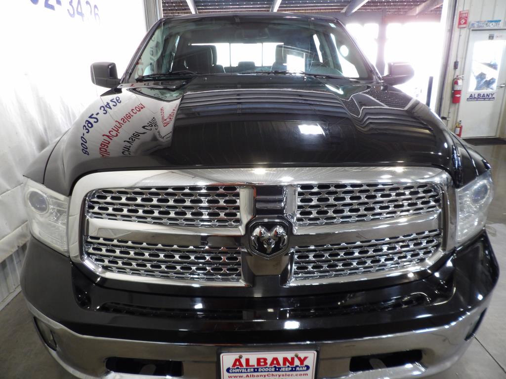 2014 Ram 1500 Laramie photo 2