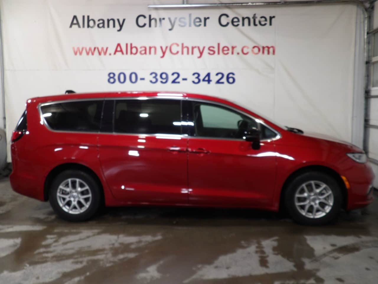 2024 Chrysler Pacifica Touring L