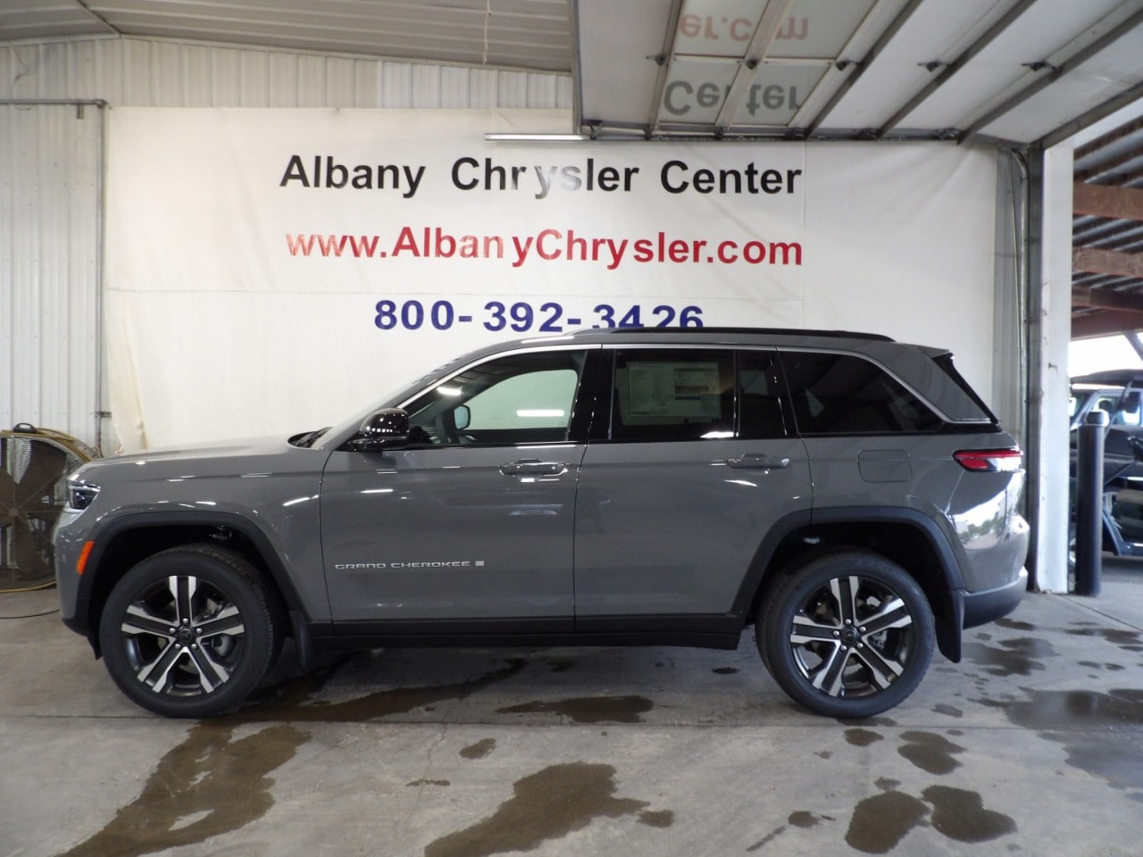 2027 Jeep Grand Cherokee Limited