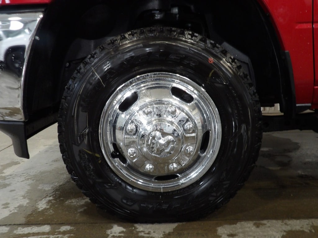 New 2026 Ram 3500 TRADESMAN CREW CAB 4X4 8' BOX Pickup