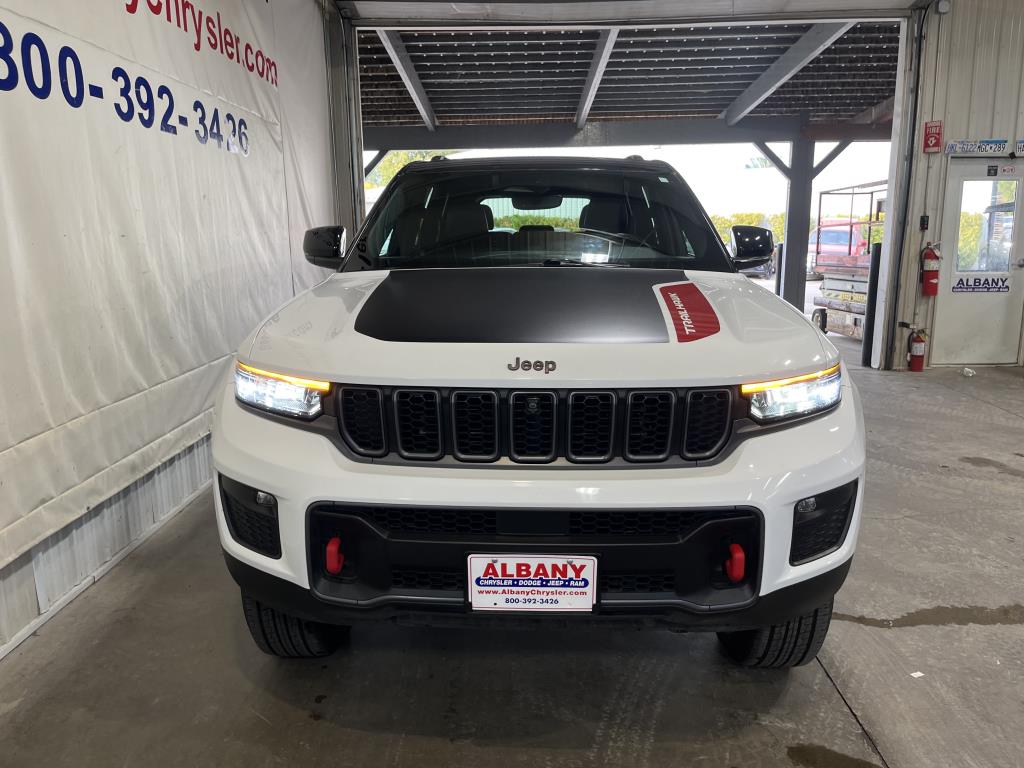 Certified 2022 Jeep Grand Cherokee Trailhawk with VIN 1C4RJHCG3N8633581 for sale in Albany, Minnesota