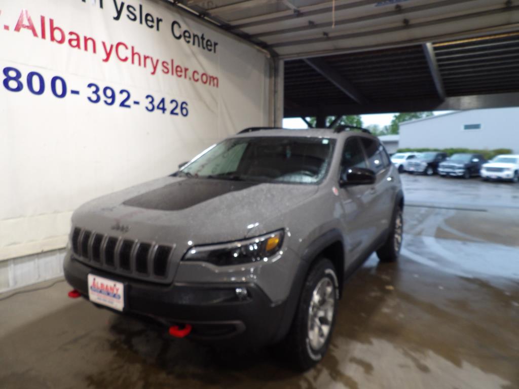 2022 Jeep Cherokee Trailhawk photo 3