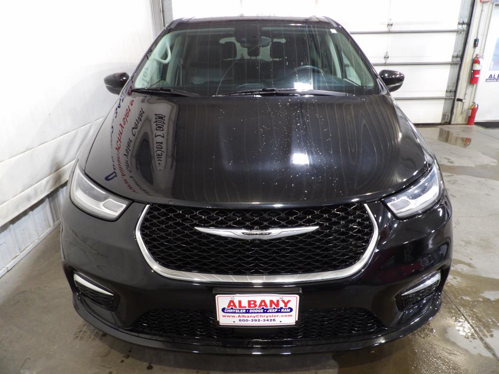 Certified 2023 Chrysler Pacifica Touring L with VIN 2C4RC1BG6PR521089 for sale in Albany, Minnesota