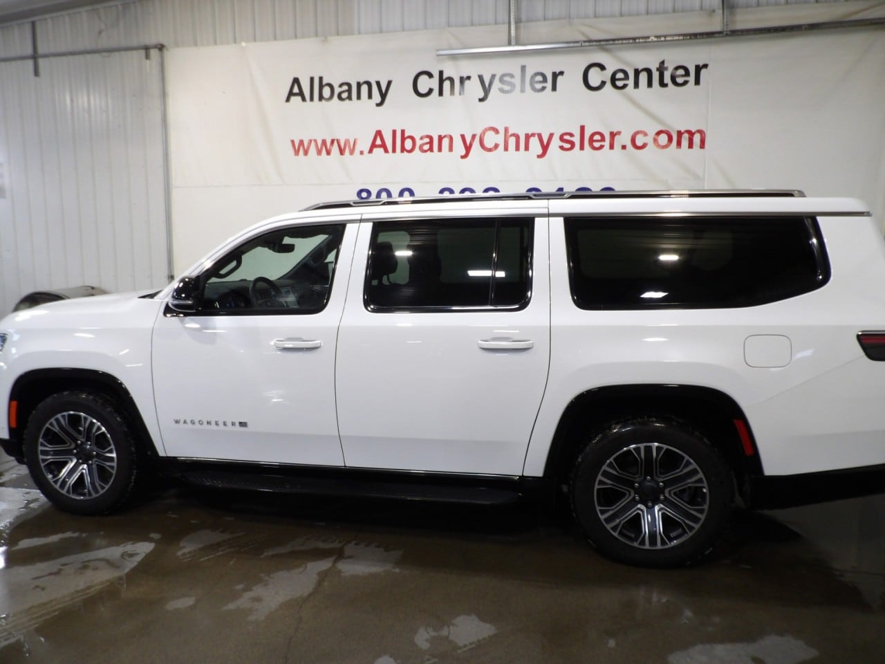 2023 Jeep Wagoneer L Series II