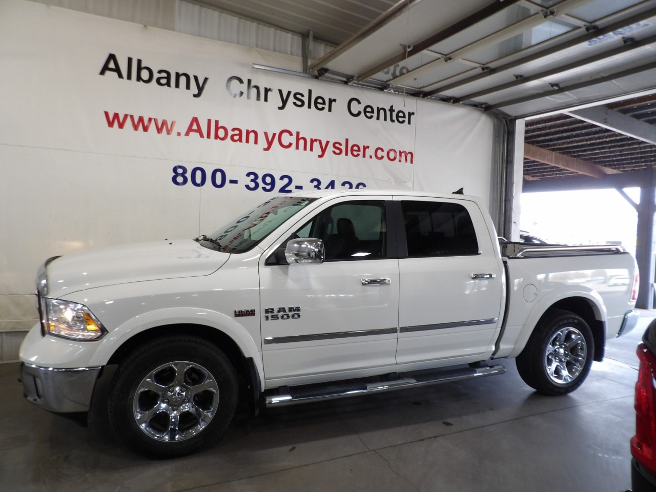 2016 RAM 1500 Laramie 4x4 Crew Cab 5'7's photo