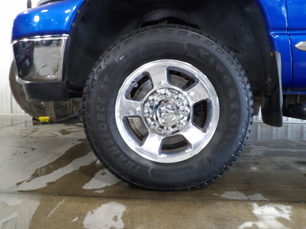 2009 Dodge Ram SLT photo 4
