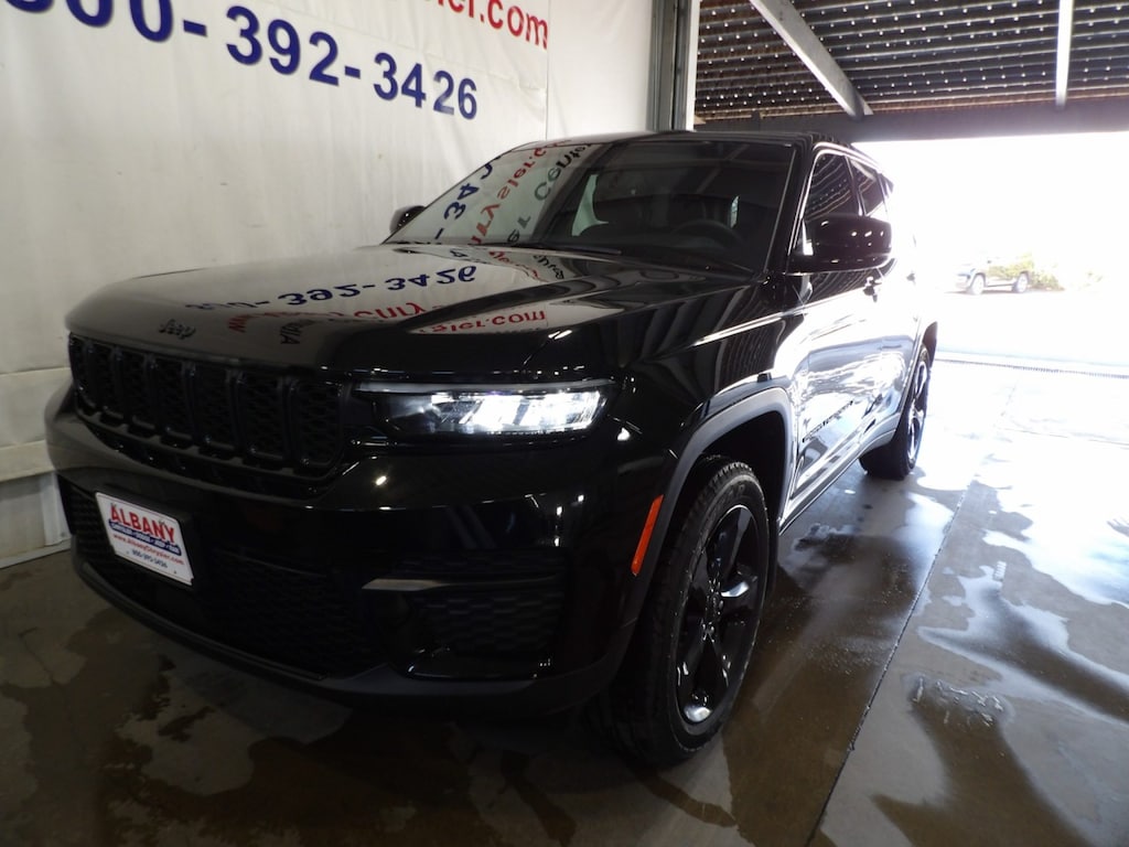 Certified 2023 Jeep Grand Cherokee Altitude X 4x4