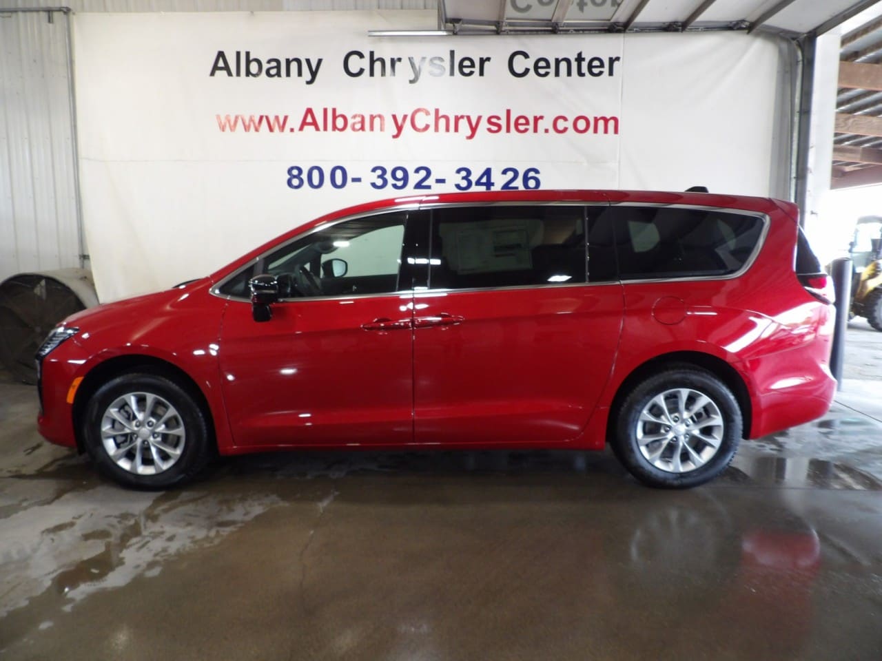 2027 Chrysler Pacifica Select AWD's photo